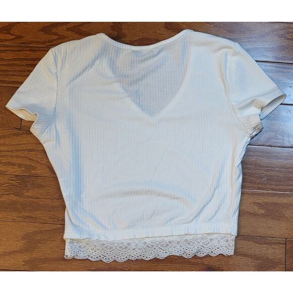 Shein Crop Top Juniors VNeck w/Floral Elastic Hem Size XS (Set of 2) Creme& Rose - Picture 5 of 14